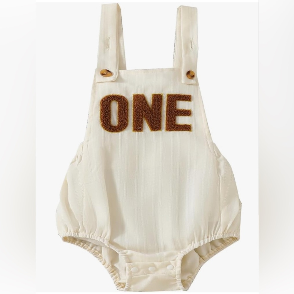 AMAZON 1st Birthday Cake Smash Gender Neutral Boy Girl Outfit- Size 12-18months